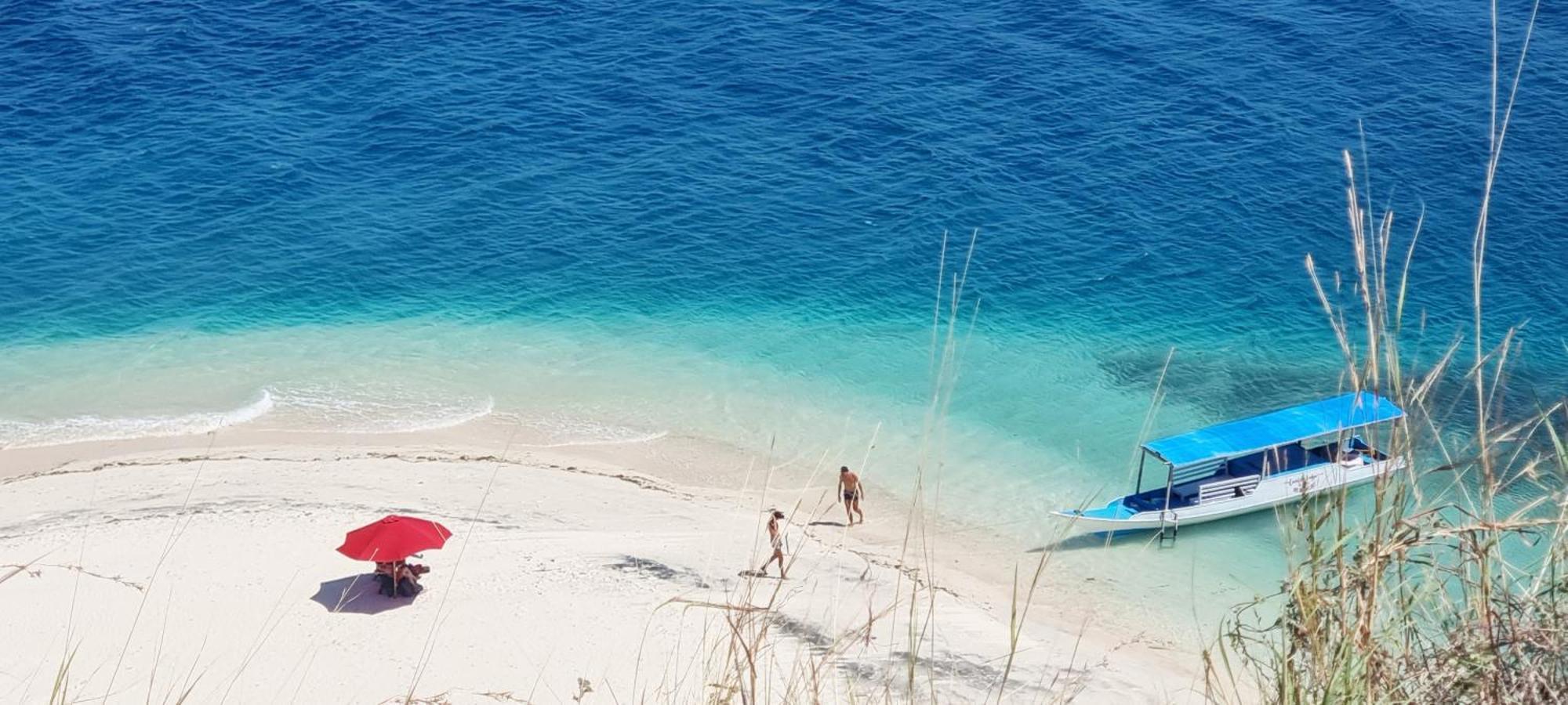Loca Lobo Lodges Riung, Flores 外观 照片