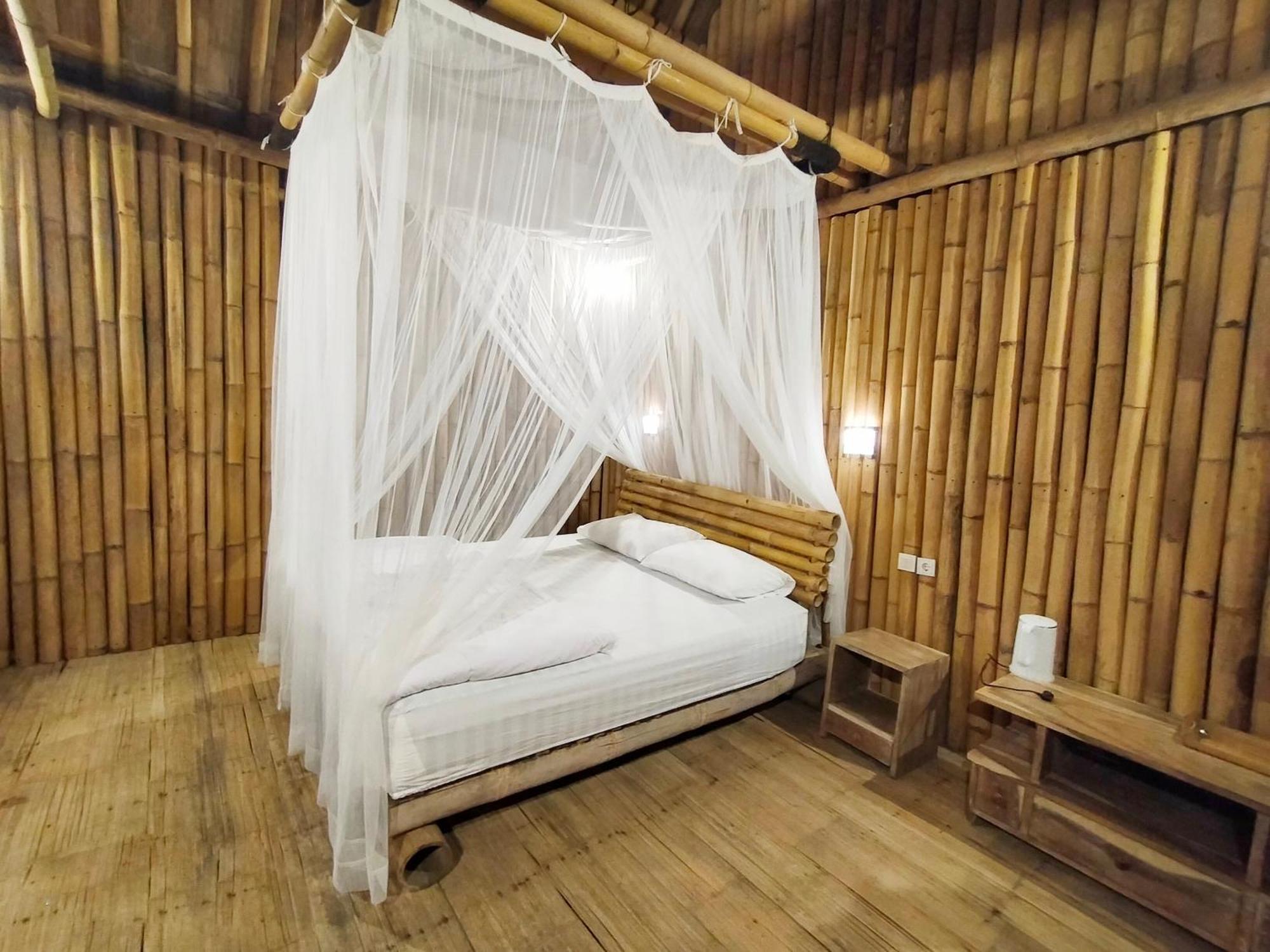 Loca Lobo Lodges Riung, Flores 外观 照片