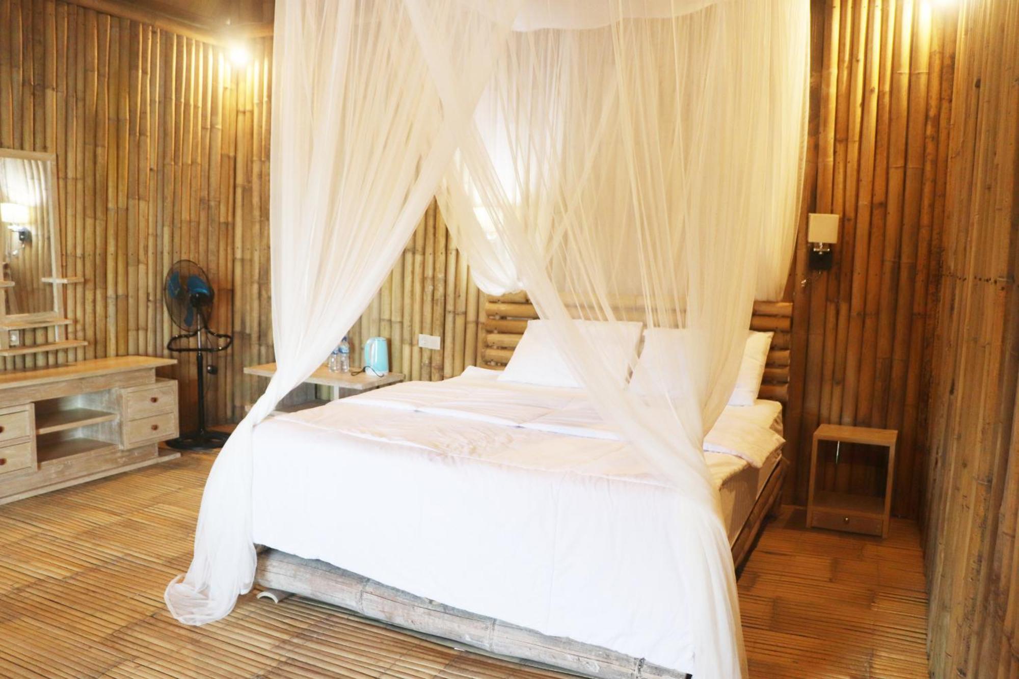 Loca Lobo Lodges Riung, Flores 外观 照片