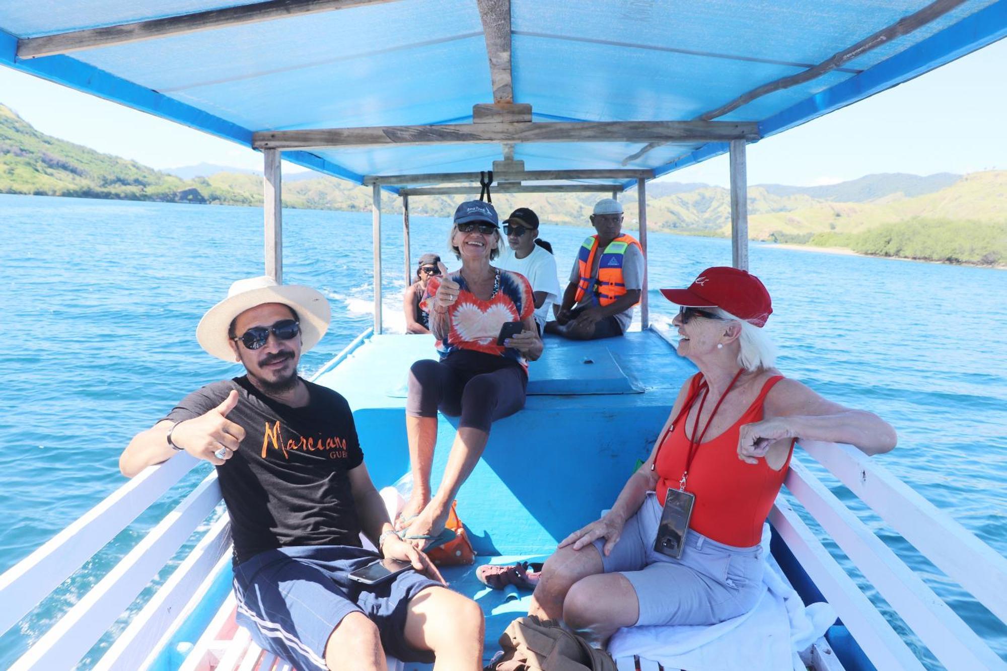 Loca Lobo Lodges Riung, Flores 外观 照片